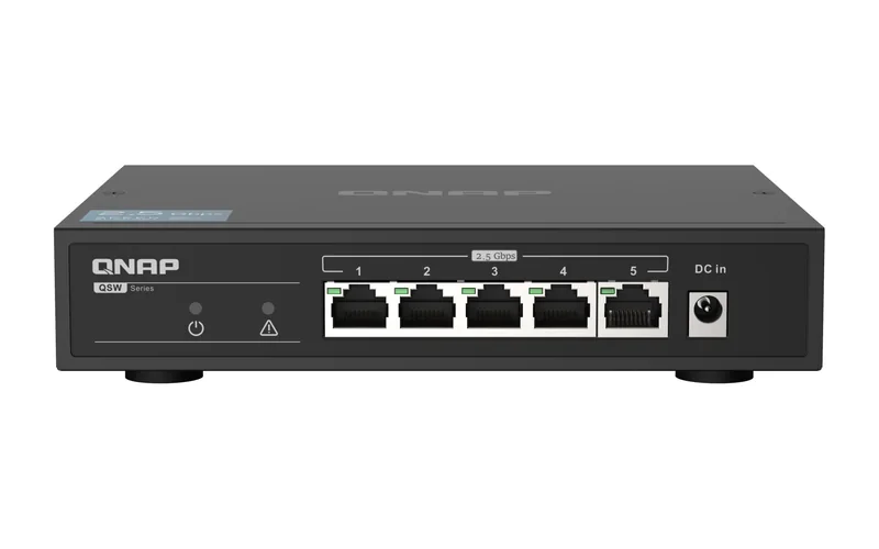 QNAP QSW-1105-5T 5-port 2.5GbE unmanaged switch