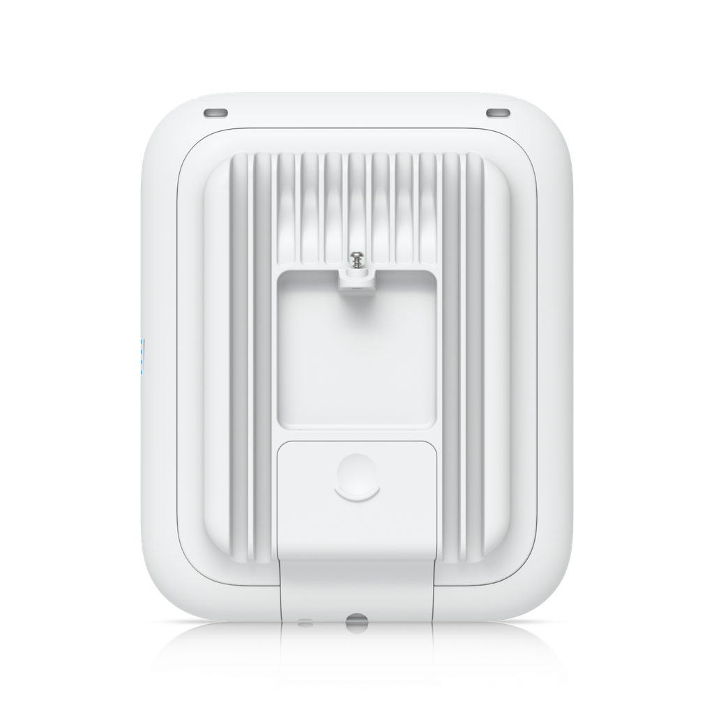 U7-Pro-Outdoor View 4