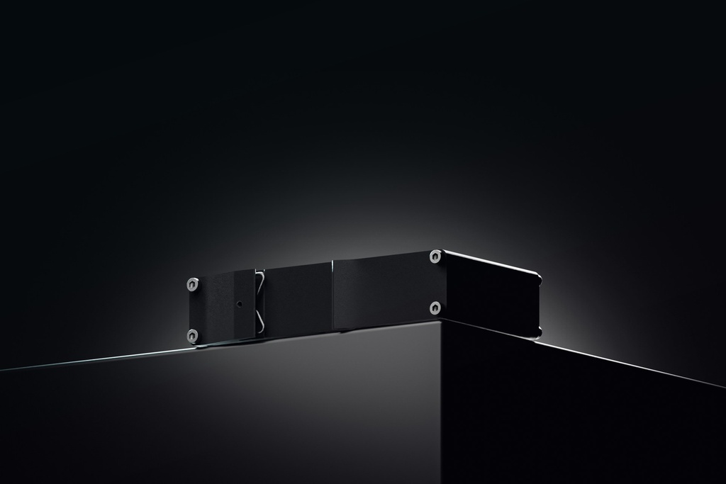 RUT140 View 2