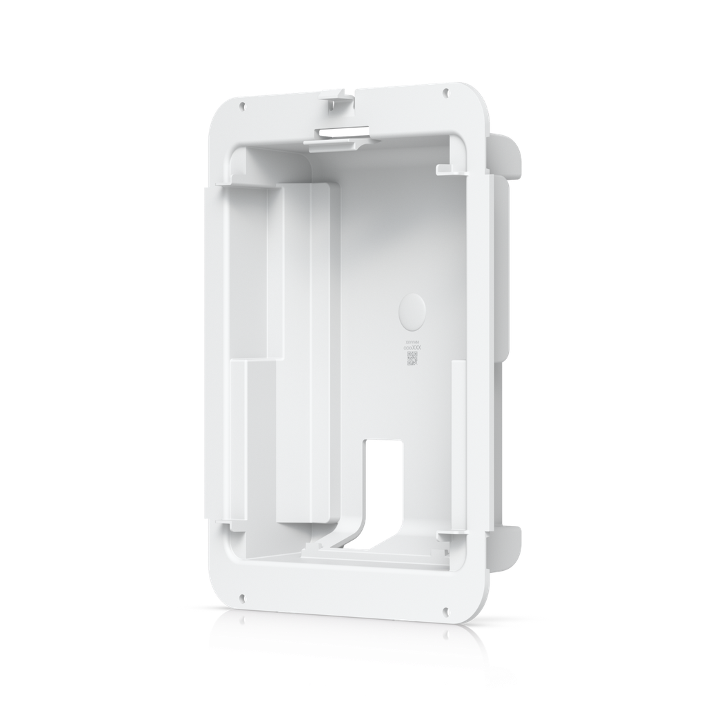 UACC-U7-Pro-Wall-FM View 1