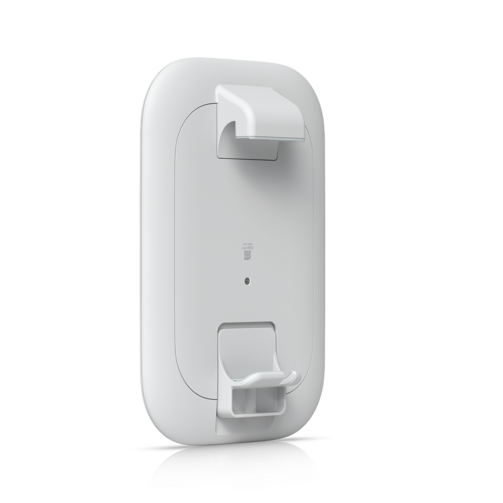 UACC-UK-Ultra-Panel-Antenna View 2
