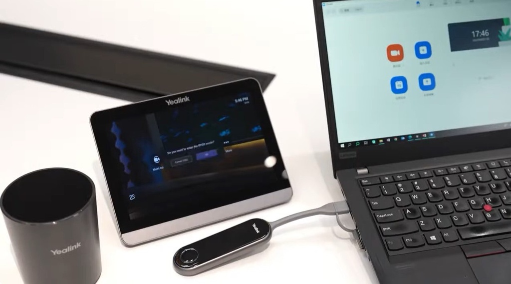 Yealink Presentation Pod Holder for WPP30 and WPP20 Wireless Presentation Pods, Table Dock