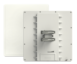 MikroTik RB911G-5HPacD-QRT Dual chain 5GHz 802.11a/n/ac QCA9882, 128 MB RAM, 720 MHz CPU, 24 dBi